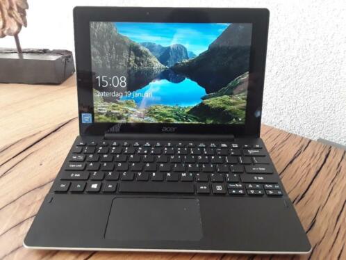 Acer Switch 10 E 2 in 1 lamptop tablet