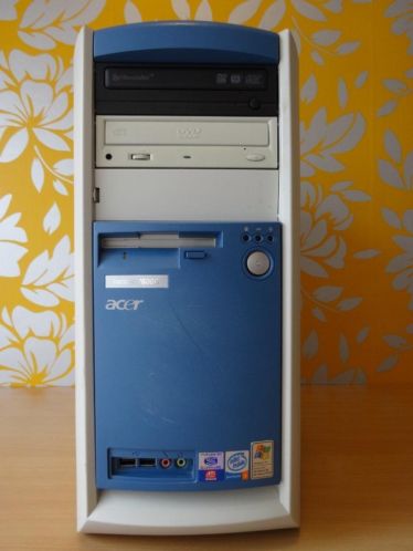Acer Veriton 7600G met Pentium 4 2,6 Ghz