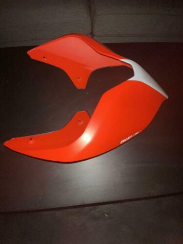 Achterkap single seat Ducati Corse v4s