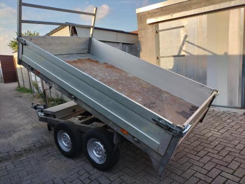 ACHTERWAARDSE ELECTRISKIPPER 2700 KG  BJ  2009