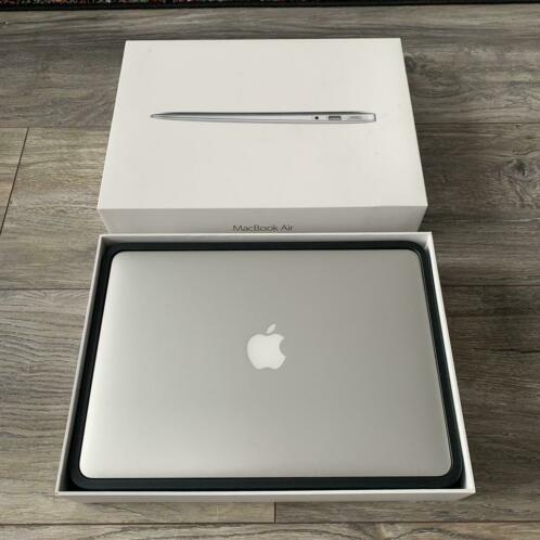 ACTIE MacBook Air 130341.8GHz8GB RAM128SSD2017vanaf 599