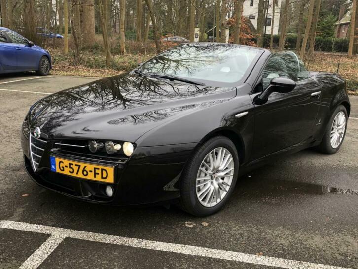 ACTIE PRIJS Super nette Alfa Romeo Spider 3.2 JTS 2009