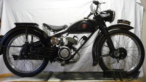 ADLER M100- oldtimer motorfiets - bouwjaar 1950