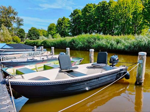 Admiral 390 sloep motorboot zwart