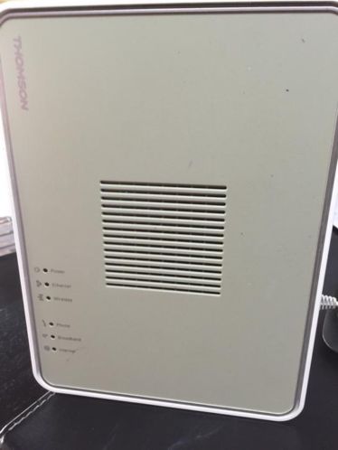 ADSL-draardloos internet modem