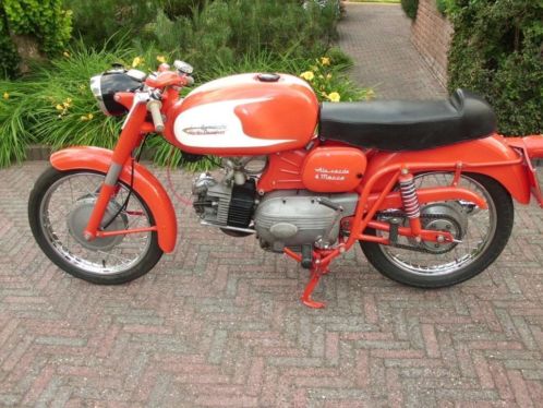 Aermacchi 250cc 1971 en 1x 1974