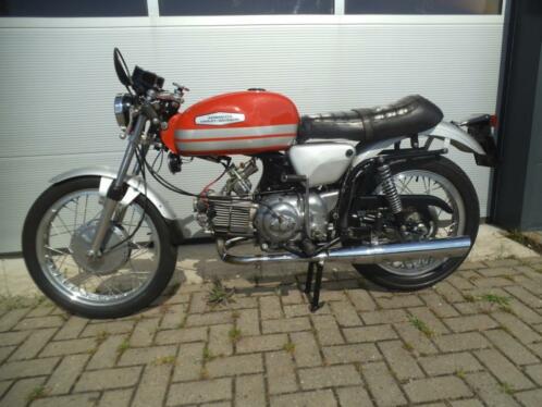 AERMACCHI 350 TV. ( Gereserveerd voor Willem )