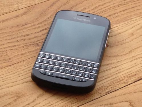AFGEPRIJSD Blackberry Q10 4G  3m Garantie  USBLader 169