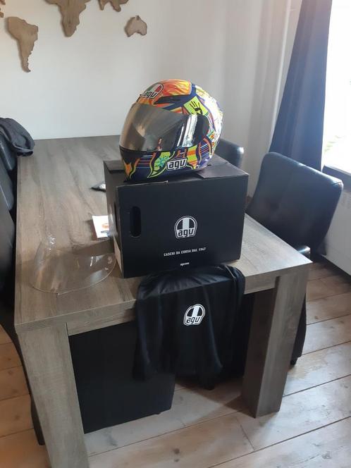 AGV K3 Valentino Rossi helm te koop met spiegel vizier
