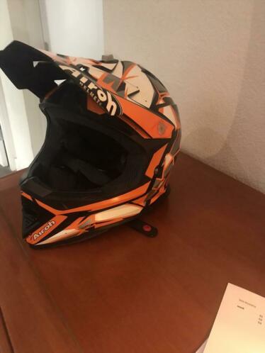 Airoh helm maat xs