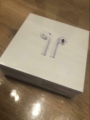 Airpods 2 wireless charge case