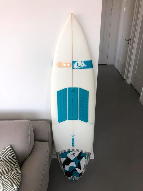 Airush Converse 2019 Custom Epoxy directional Kiteboard 511