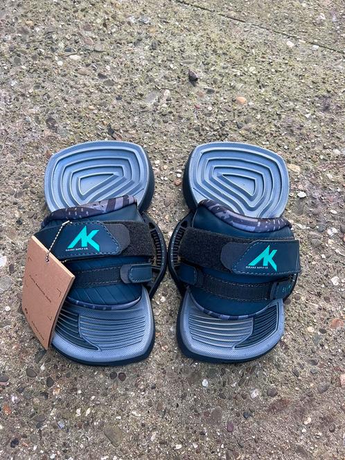 AK  Airush Element foot straps Velcro nieuw voetbanden