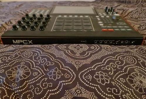 Akai MPC X