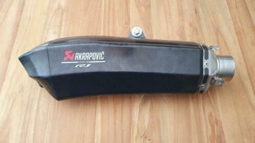 Akrapovic Uitlaat Yamaha R1 2015  RN32