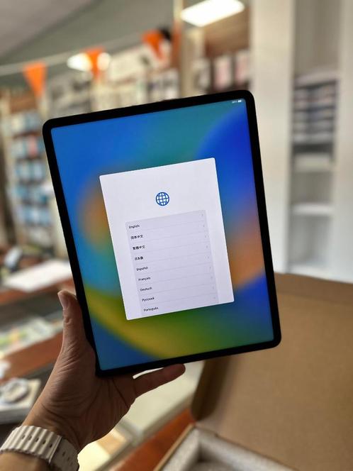 AKTIE Apple iPad Pro 12.9 2022 - 128GB (Nieuw)  Garantie