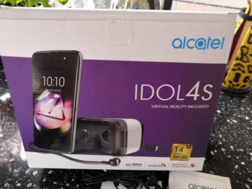 Alcatel Idol 4S met VR-bril