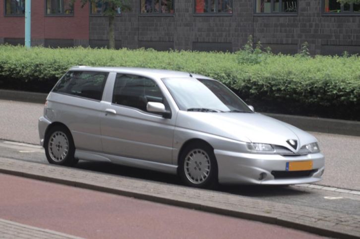 Alfa 145 2.0 QV 1998