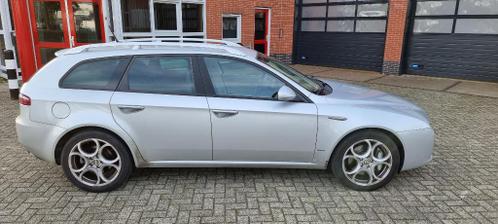 Alfa 159 2.4 Jtdm 20V SW 2008, 210PK, NAVICLIMATELEERENZ