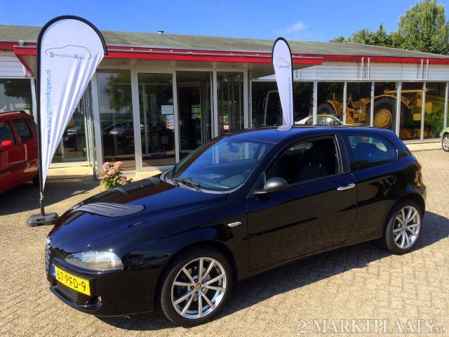 Alfa Romeo 147 1.6 120pk TI  Nwe Distributie  17034  Airco  Erg dikke Alfa 