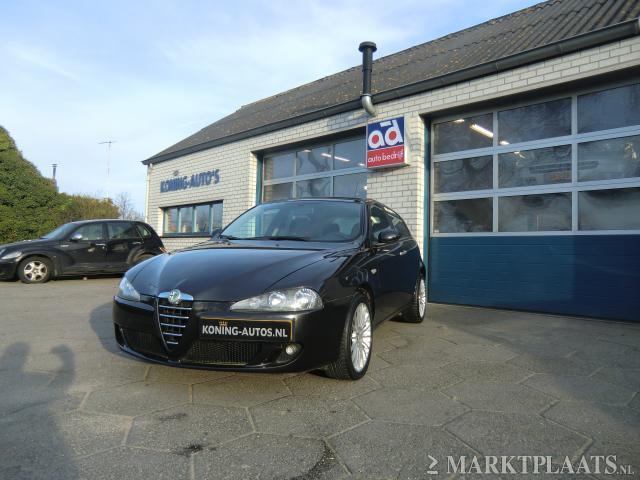 Alfa Romeo 147 1.6 TS Distinctive 