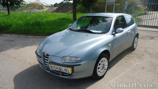 Alfa Romeo 147 1.6 TS Progression 