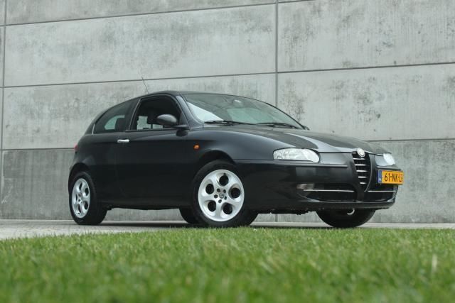 Alfa Romeo 147 1.6 TS Sportiva top onderhouden