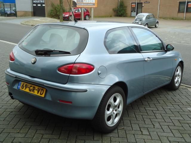 Alfa Romeo 147 1.6 TS Veloce Progr.Met N.A.P .Airco Nieuw AP