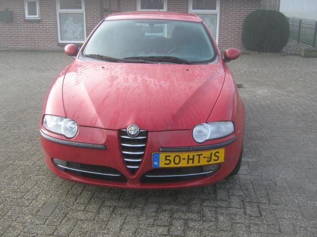 Alfa Romeo 147 1.6 T.Spark Progression