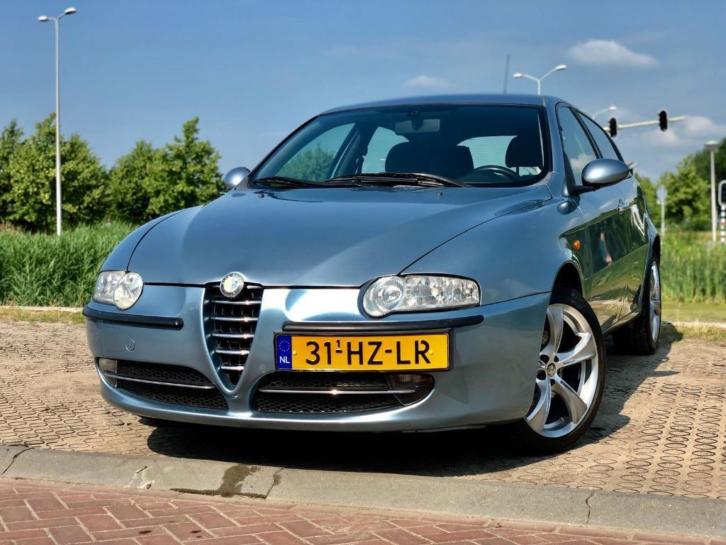 Alfa Romeo 147 1.6 T.Spark (stoere auto)