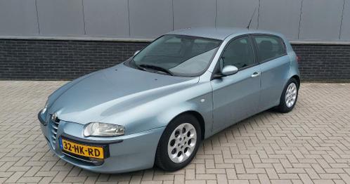 Alfa Romeo 147 1.6 T.spark Veloce met Ti-interieur  Nwe APK