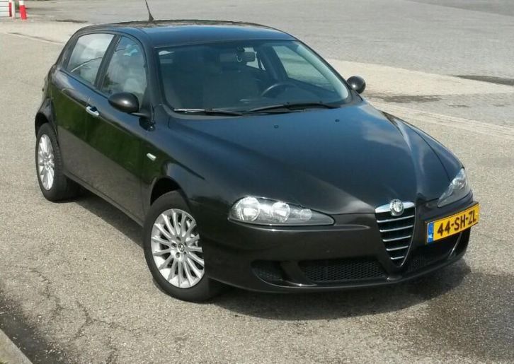 Alfa Romeo 147 1.6TS Veloce Distinctive 88kw (2006)