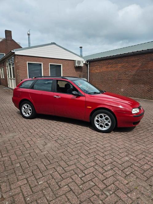 Alfa Romeo 156 1.8 apk 20-11-2024 kan met nieuwe apk