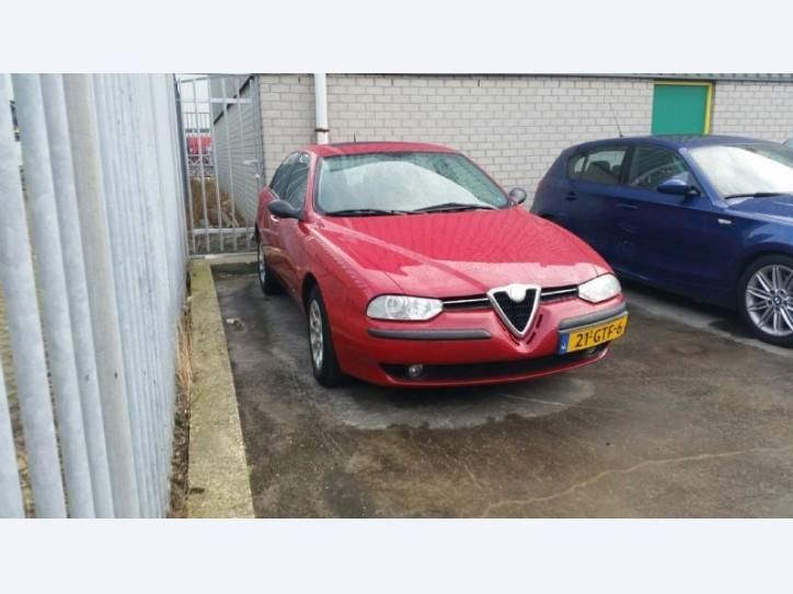 Alfa Romeo 156 1.8 ts progression (bj 2002)