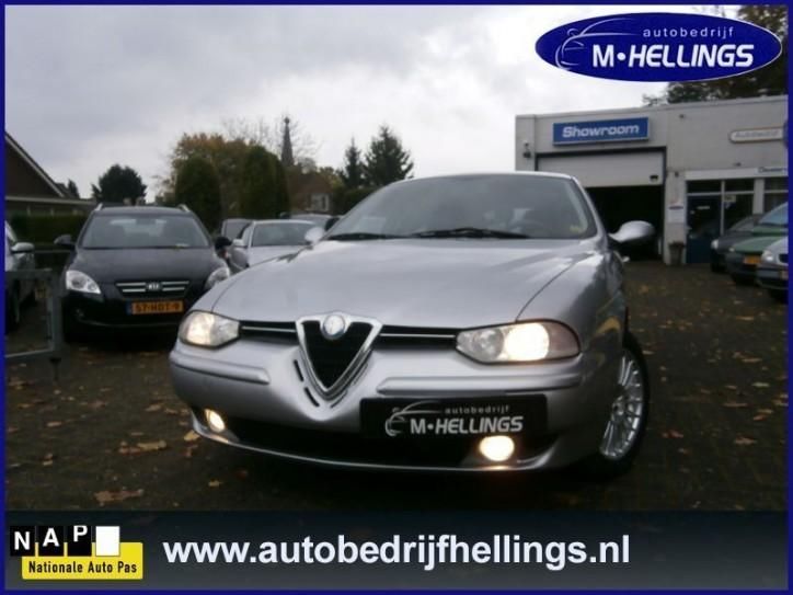 Alfa Romeo 156 sportwagon 1.9jtd 16v distinctive Leder  LM 