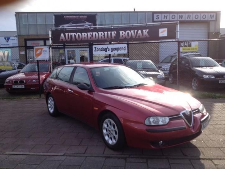 Alfa Romeo 156 sportwagon 2.4jtd edizione esclusiva