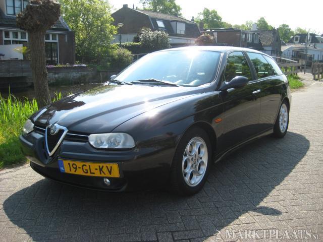 Alfa Romeo 156 Sportwagon 2.5-24V V6 190pk Leder Clima Nette auto 2001 