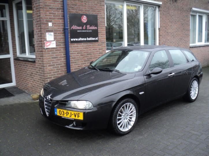 Alfa Romeo 156 SW 2.5 V6 Distinctive NIEUWSTAAT (bj 2004)