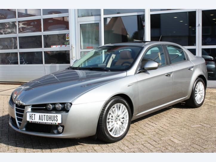 Alfa Romeo 159 1.7 T 1750TBI Distinctive,leer,navigatie. Alf