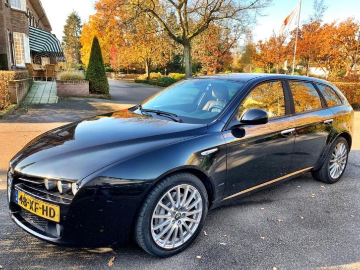 Alfa Romeo 159 Sportwagon 3.2 JTS Q4 Q-Tronic Distinctive