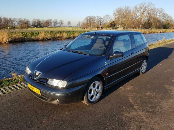 Alfa Romeo Alfa 145 1.4 Twin Spark 16V 2000 Airco Nette auto