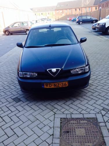 Alfa Romeo Alfa-145 1.9 TD 1997 Zwart