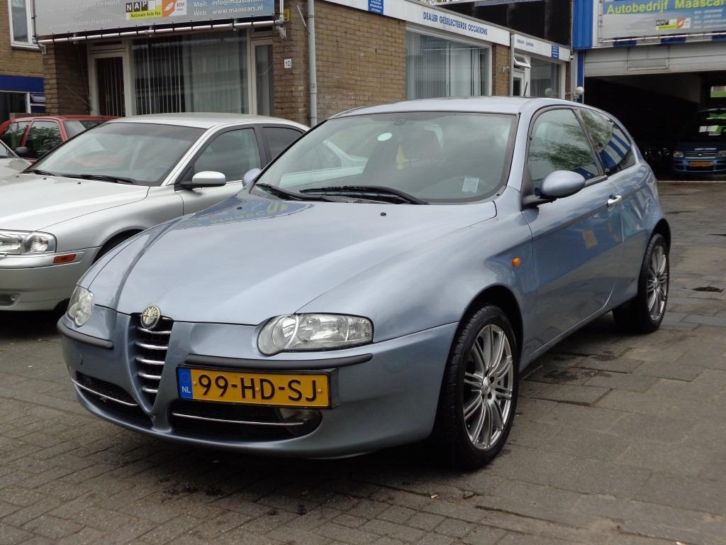 Alfa Romeo Alfa-147 1.6 T.spark 16V 88KW 3DR 2001 AIRCO