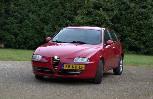 Alfa Romeo Alfa-147 1.6 T.spark 16V 88KW 5DR 2004 Rood