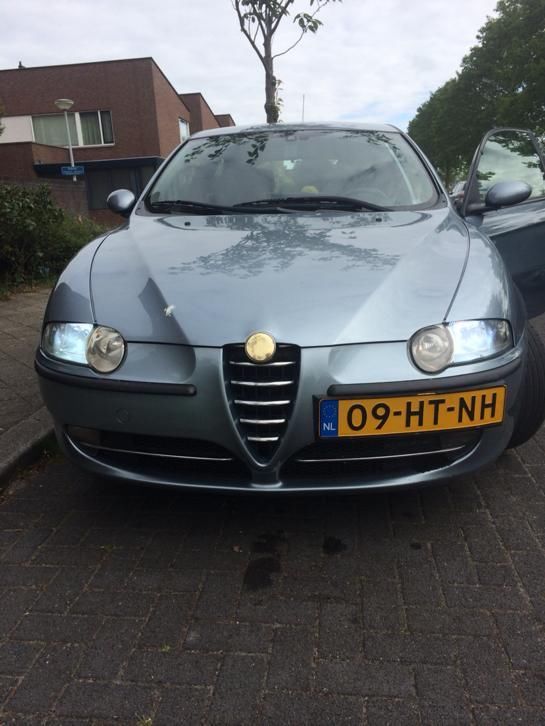 Alfa Romeo Alfa-147 1.6 vol opties