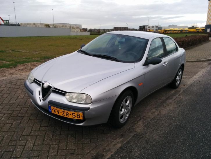 Alfa Romeo Alfa-156 2.0 Selespeed 1999 Grijs