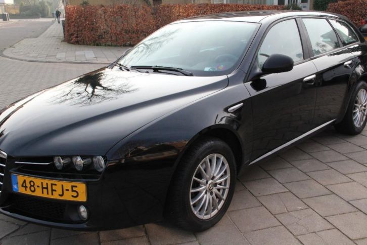 Alfa Romeo Alfa-159 1.8 MPI 103KW SW 2008 Zwart