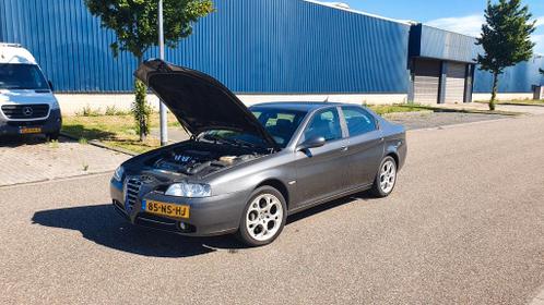 Alfa Romeo Alfa-166 3.2 V6 2004 Grijs