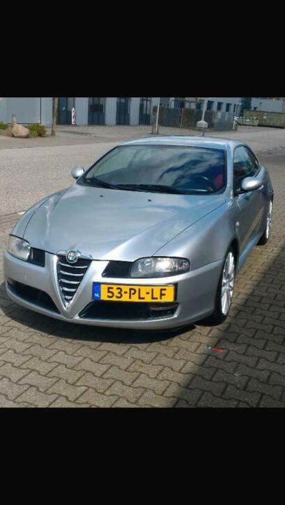 Alfa Romeo Alfa-GT 2.0 JTS 2004 Grijs