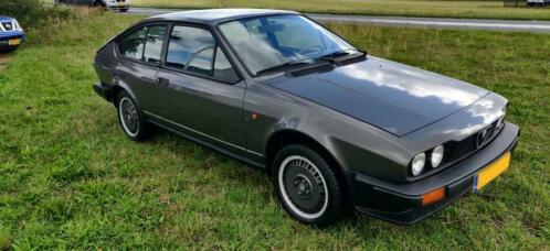 Alfa Romeo Alfetta 2.0 GTV 1982 Grijs